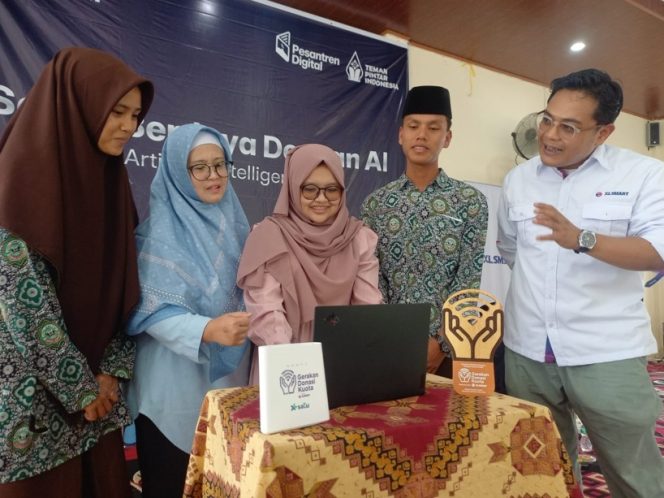 
					XLSMART Gelar Pesantren Digital di Sumatera