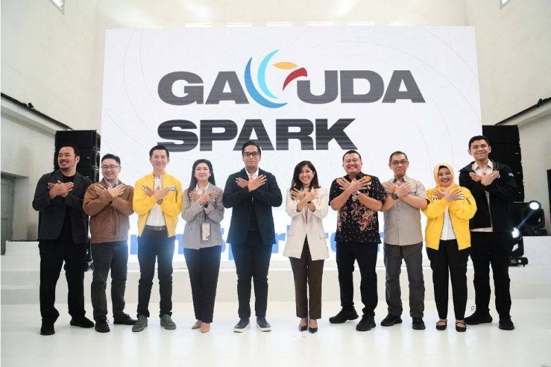 Menteri Komunikasi dan Digital (Menkomdigi), Meutya Hafid, saat meresmikan Garuda Spark Innovation Hub Medan di Pos Bloc Medan, Kota Medan, Sumatra Utara, Sabtu (8/11/2025)/ KPM-InfoPublik/Bismo Agung/Kemkomdigi.