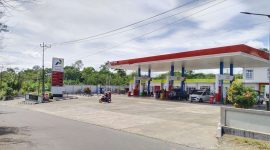 SPBU terpantau beroperasi normal, dengan aktivitas pengisian yang berjalan tanpa kendala.